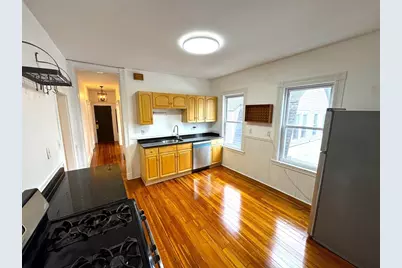 67 Washburn Ave. #2, Cambridge, MA 02140 - Photo 1