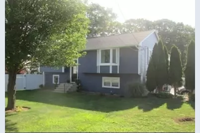 100 Bradbury St, Fall River, MA 02721 - Photo 1