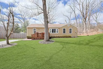 19 Passway 3, Worcester, MA 01602 - Photo 1