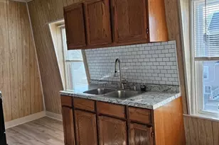 123 Smith St, Fall River, MA 02721 - Photo 1