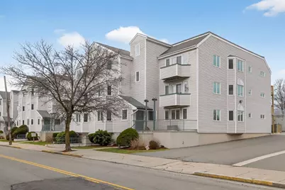 624 Boston Ave #9F, Medford, MA 02155 - Photo 1