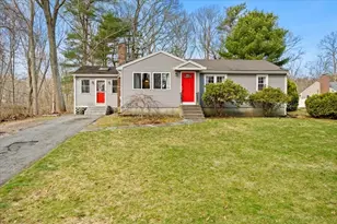 34 Hitchcock Ln, Attleboro, MA 02703 - Photo 1