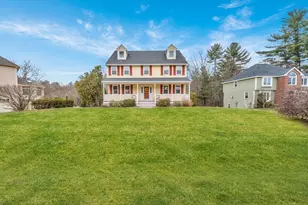 10 Stonehedge Dr, Wilmington, MA 01887 - Photo 1