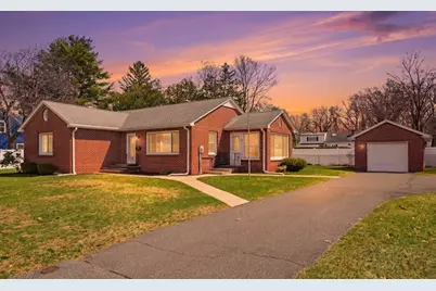 79 Woodlawn St, Chicopee, MA 01020 - Photo 1