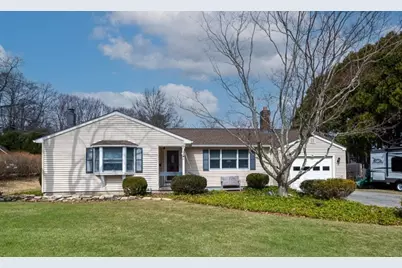 20 Rocky Hill Rd, Oxford, MA 01540 - Photo 1