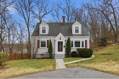 20 Hilltop Terrace, Woburn, MA 01801 - Photo 1