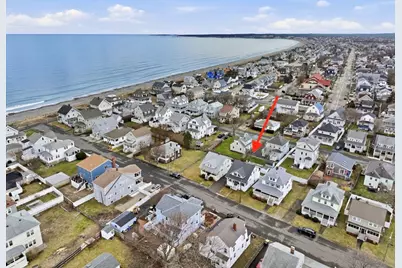 62 C St, Hull, MA 02045 - Photo 1