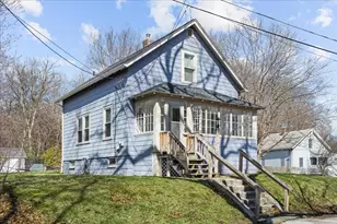 88 Shore Dr, Auburn, MA 01501 - Photo 1
