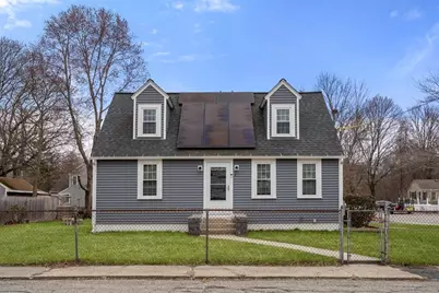 2 Pond St, Uxbridge, MA 01569 - Photo 1