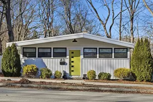 43 Sparhawk St, Amesbury, MA 01913 - Photo 1