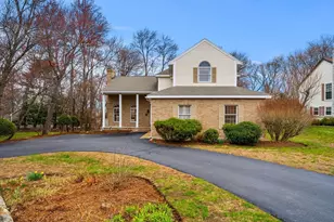1 Briarwood Ln, Burlington, MA 01803 - Photo 1