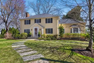 15 Standish Cir, Wellesley, MA 02481 - Photo 1