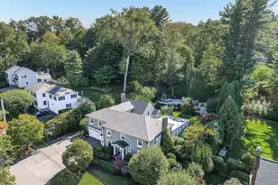 27 Radcliffe Rd, Wellesley, MA 02482 - Photo 1