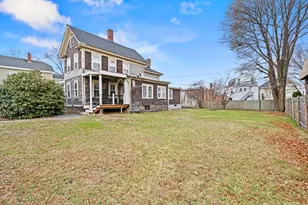 24 Chestnut St, Wakefield, MA 01880 - Photo 1