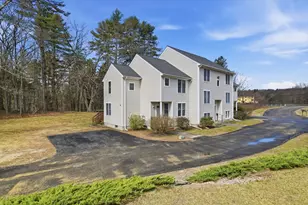 10 Meadowbrook Ct, Oxford, MA 01540 - Photo 1
