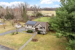 17 Horseshoe Rd, Dracut, MA 01826 - Photo 1