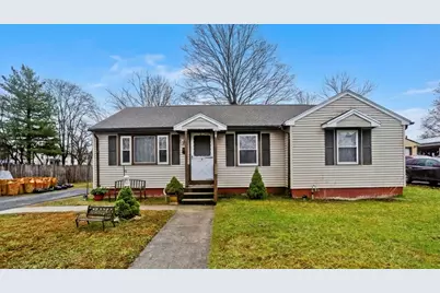 93 Pendleton Ave, Springfield, MA 01109 - Photo 1
