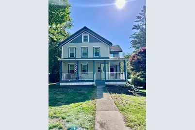 10 Franklin St #1, Medway, MA 02053 - Photo 1