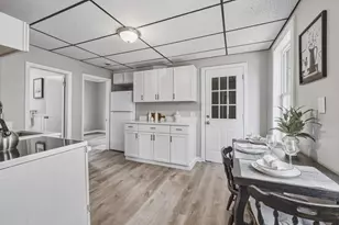 207-209 White St, Springfield, MA 01108 - Photo 1