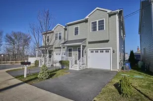25 Bellevue Ave, Revere, MA 02151 - Photo 1