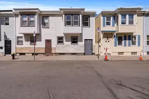 274 Havre St, Boston, MA 02128 - Photo 1