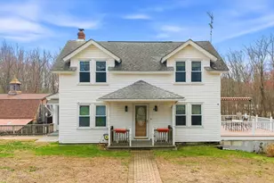 40 Providence St, Uxbridge, MA 01569 - Photo 1