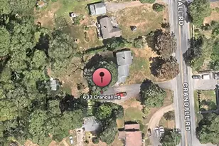 633 Crandall Rd, Tiverton, RI 02878 - Photo 1