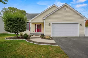 160 Apple Tree Ln, New Bedford, MA 02740 - Photo 1