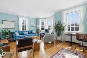 92 Beacon St, Boston, MA 02108 - Photo 1