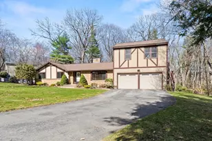 137 Catamount Rd, Tewksbury, MA 01876 - Photo 1