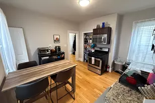 121 L, Boston, MA 02127 - Photo 1
