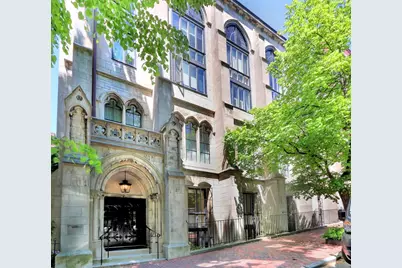 27 Chestnut #4C, Boston, MA 02108 - Photo 1