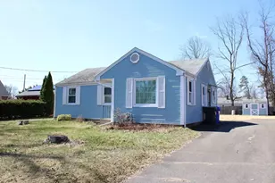 16 N Hood St, Springfield, MA 01109 - Photo 1