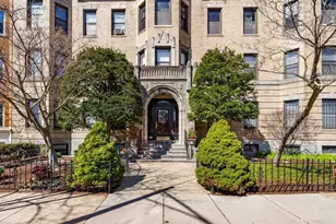 51 Park Dr, Boston, MA 02215 - Photo 1