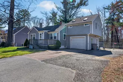 105 Connolly Rd, Avon, MA 02322 - Photo 1