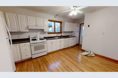 306 Fellsway West #1, Medford, MA 02155 - Photo 1