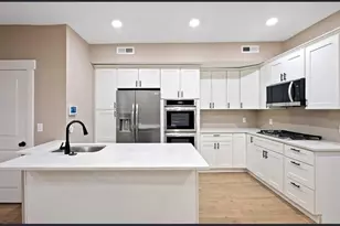 5 Monmouth St, Boston, MA 02128 - Photo 1