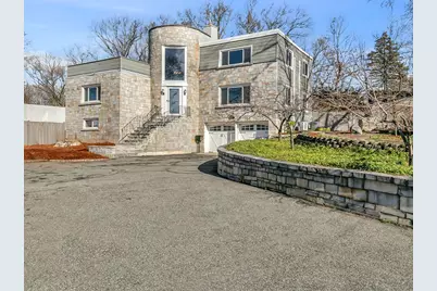 46 Clairmont St, Lynn, MA 01904 - Photo 1
