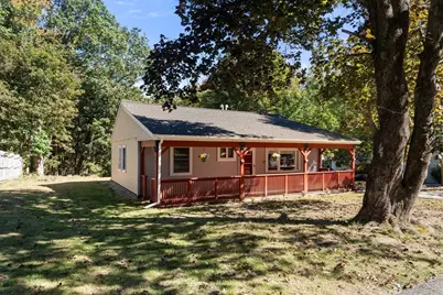 18 Edgewood, Dr, Holden, MA 01520 - Photo 1