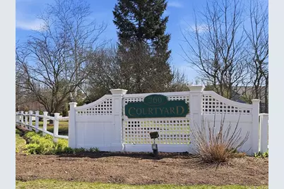 360 Littleton Rd #E10, Chelmsford, MA 01824 - Photo 1
