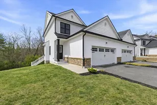 60 Compass Point Dr, Douglas, MA 01516 - Photo 1