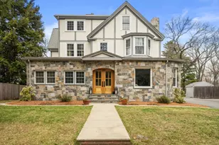 225 Walnut St, Wellesley, MA 02481 - Photo 1