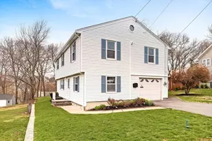 35 Ravenna Ave, Salem, MA 01970 - Photo 1