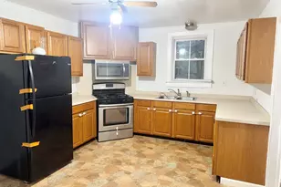 26 Charles St, Whitman, MA 02382 - Photo 1