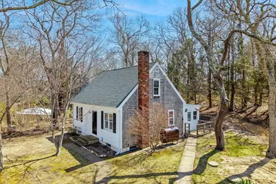 17 Mariner Rd, Tisbury, MA 02568 - Photo 1