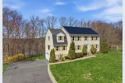 148 Bracken Dr, Marlborough, MA 01752 - Photo 1