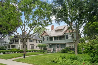 15 Cabot St, Winchester, MA 01890 - Photo 1