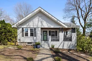 10 Neptune Rd, Worcester, MA 01605 - Photo 1