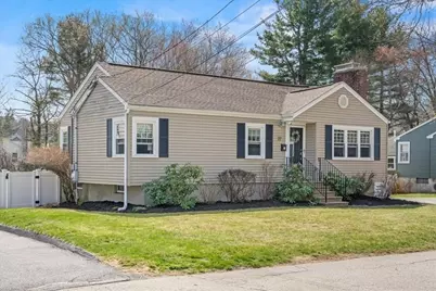 27 Bruce Ave, Shrewsbury, MA 01545 - Photo 1