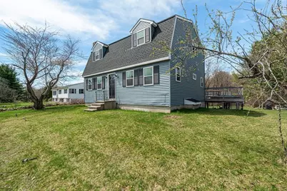 41 Hill St, Leominster, MA 01453 - Photo 1